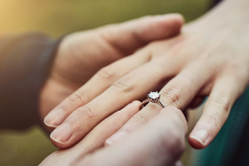 راهنمای خرید حلقه نامزدی