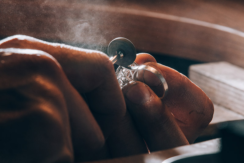 مراحل ساخت طلا و جواهر